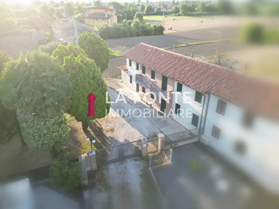 Immagine 24 di Rustico / casale in vendita  a Vigonovo