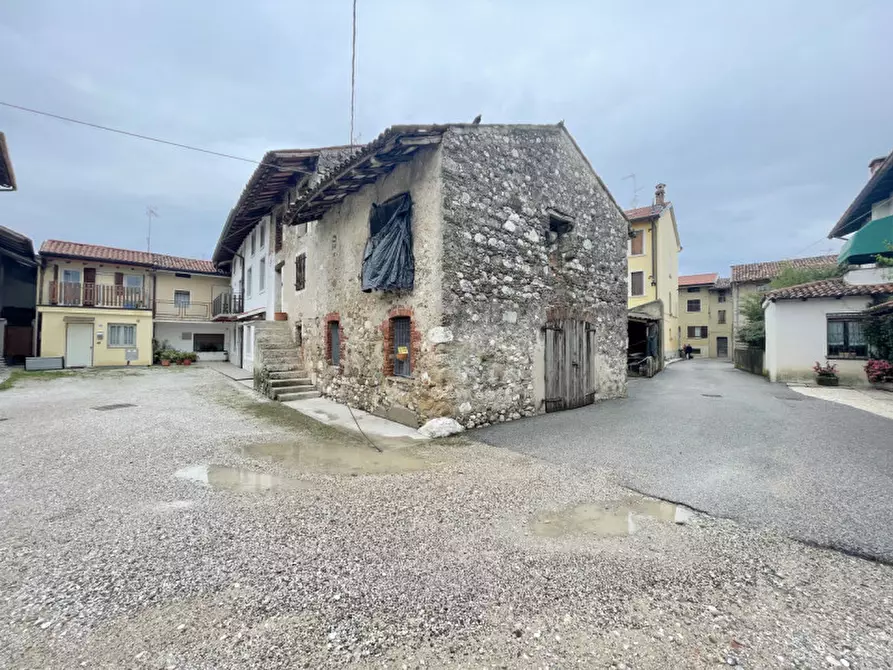 Immagine 1 di Rustico / casale in vendita  in Via principale a Pasian Di Prato