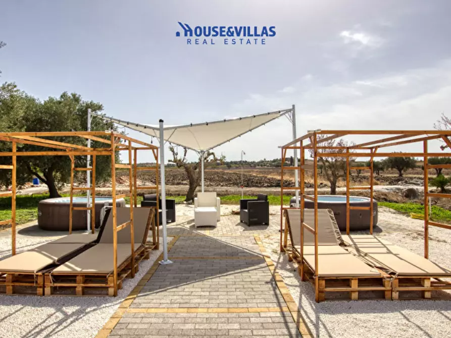 Immagine 8 di Villa in vendita  in bonivini a Noto