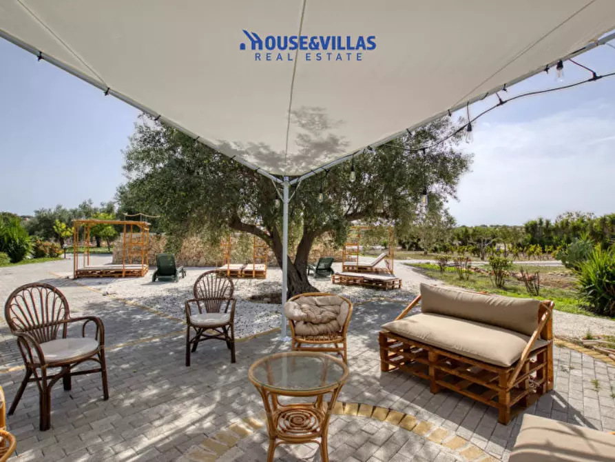 Immagine 9 di Villa in vendita  in bonivini a Noto
