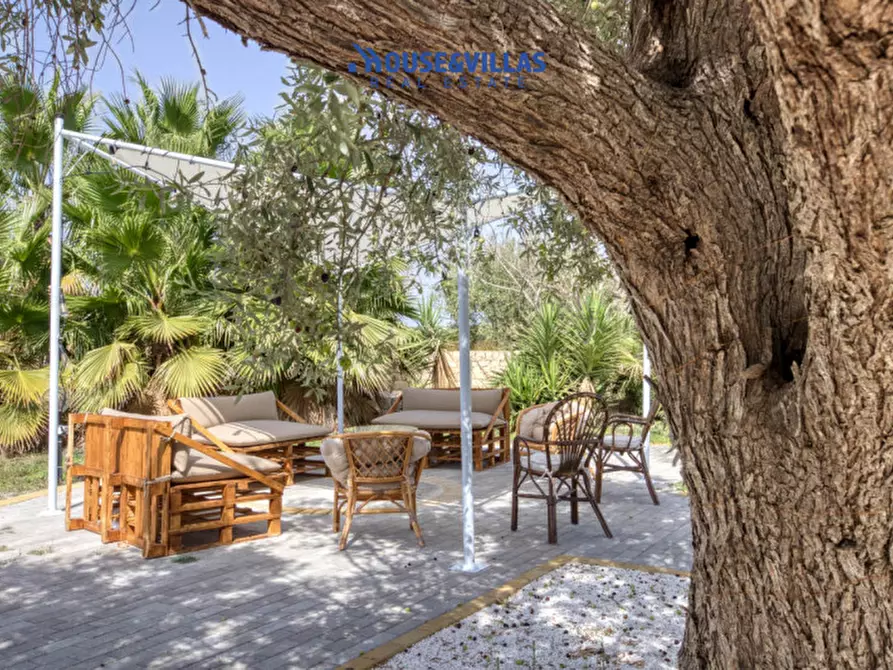Immagine 10 di Villa in vendita  in bonivini a Noto