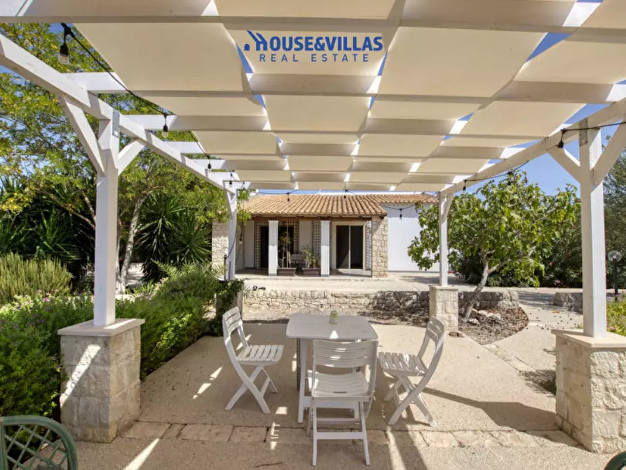 Immagine 16 di Villa in vendita  in bonivini a Noto