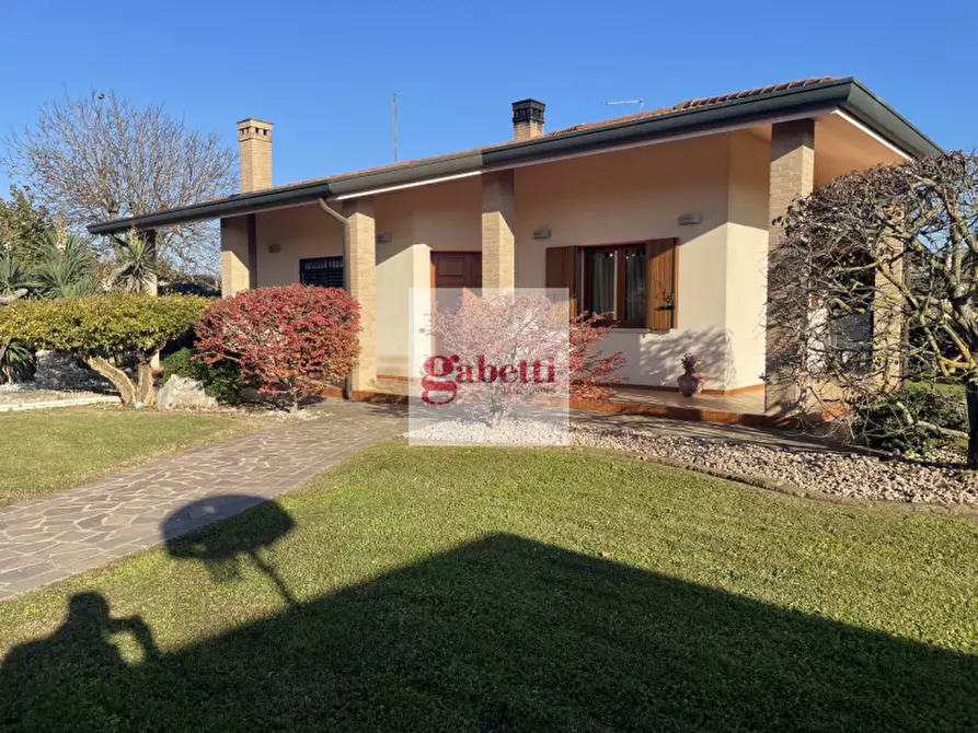 Immagine 1 di Casa indipendente in vendita  in via castellaro altro a Fosso'