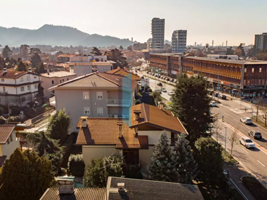 Immagine 26 di Villa in vendita  in Via Triumplina 220 a Brescia