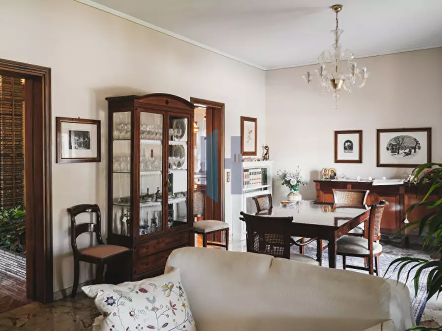 Immagine 27 di Villa in vendita  in Via Triumplina 220 a Brescia