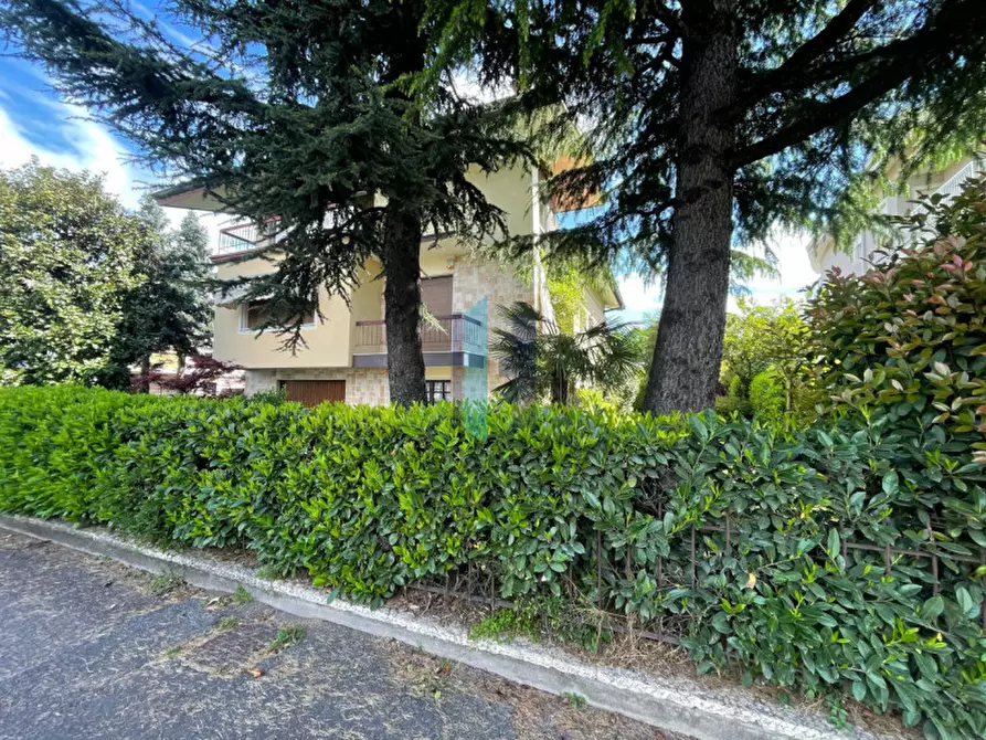 Immagine 31 di Villa in vendita  in Via Triumplina 220 a Brescia