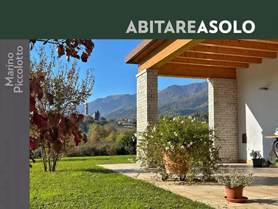 Immagine 1 di Villa in vendita  in via Santa Fosca a Cavaso Del Tomba