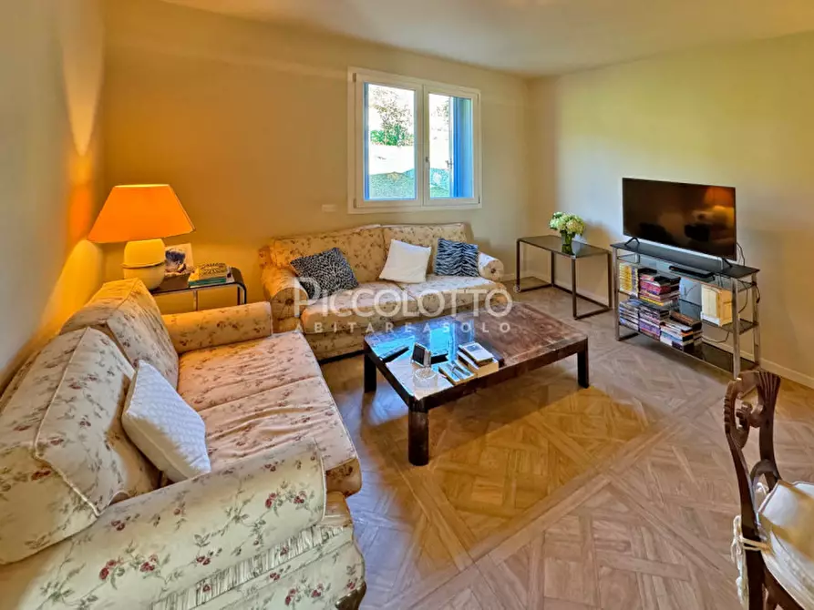 Immagine 13 di Villa in vendita  in via Santa Fosca a Cavaso Del Tomba