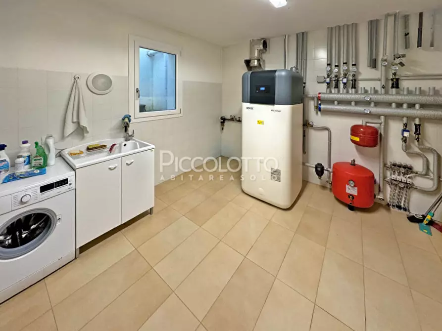 Immagine 22 di Villa in vendita  in via Santa Fosca a Cavaso Del Tomba