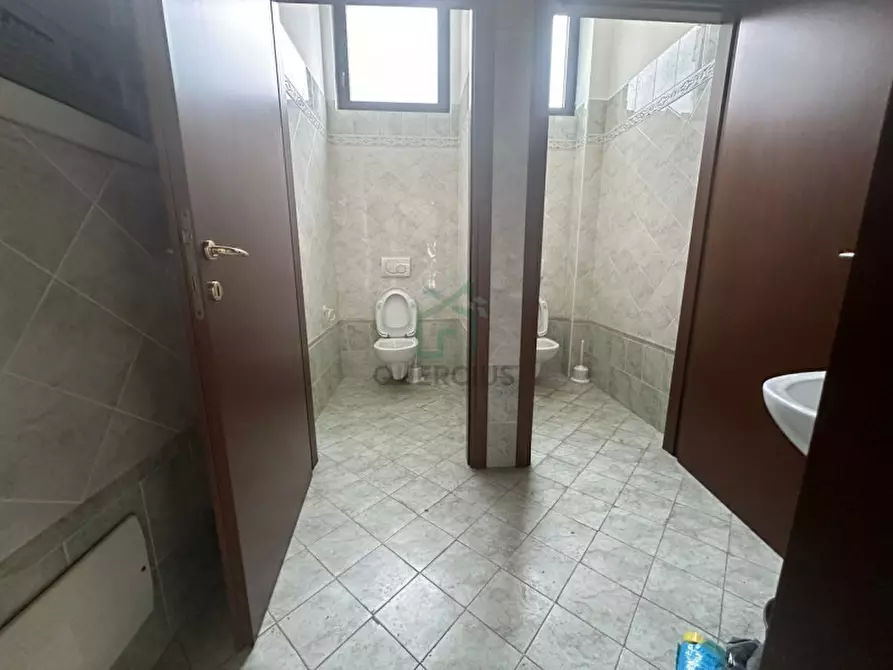 Immagine 5 di Negozio in affitto  in via strà a Colognola Ai Colli