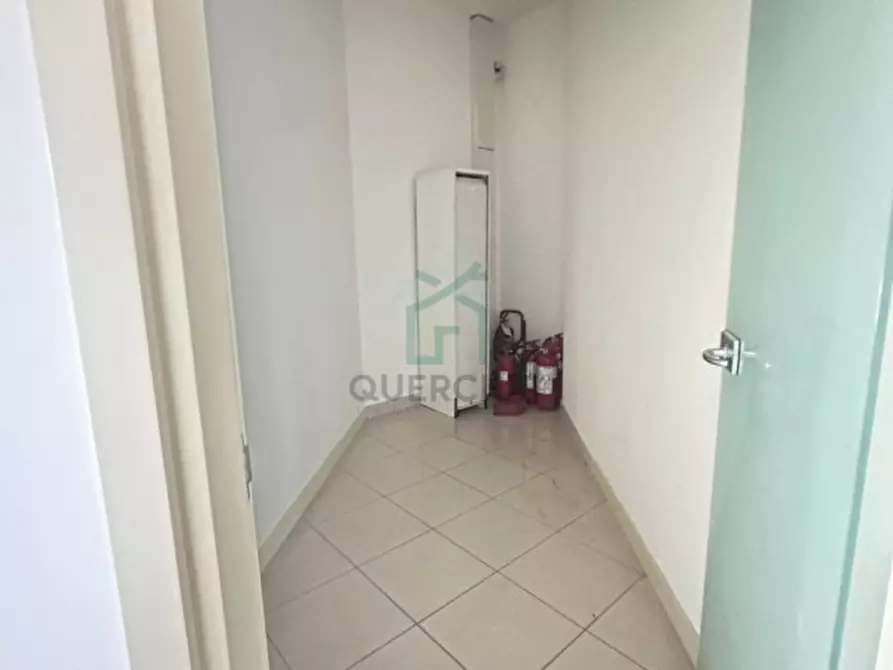 Immagine 7 di Negozio in affitto  in via strà a Colognola Ai Colli