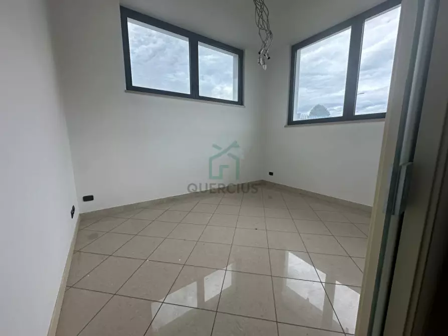 Immagine 8 di Negozio in affitto  in via strà a Colognola Ai Colli