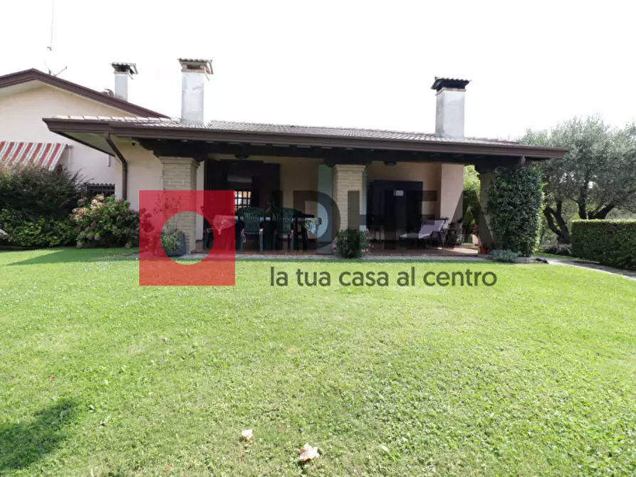 Immagine 2 di Casa indipendente in vendita  in Via Campagnola a Villorba