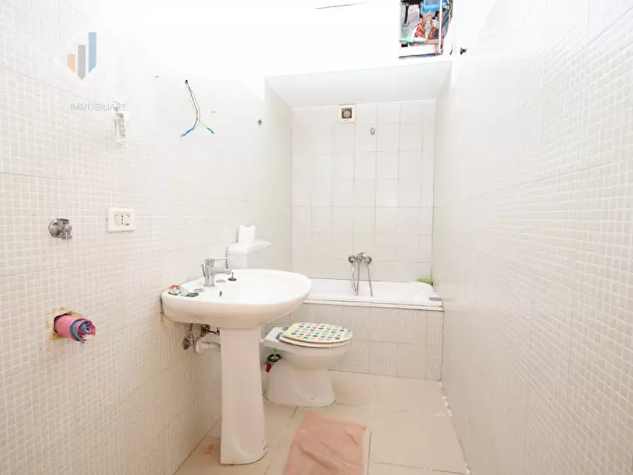 Immagine 8 di Appartamento in vendita  in Via Alessandro Manzoni n.05 a Palagonia