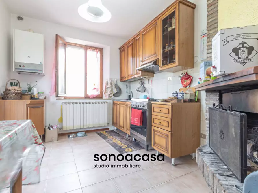 Immagine 16 di Rustico / casale in vendita  a Mondolfo