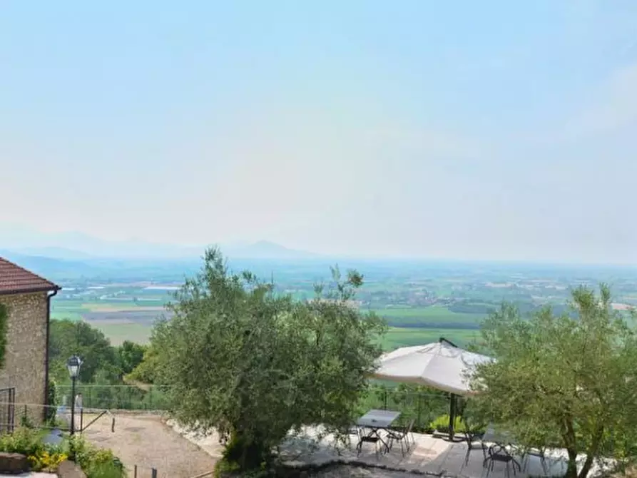 Immagine 8 di Agriturismo in vendita  in Via Commenda a Villaga