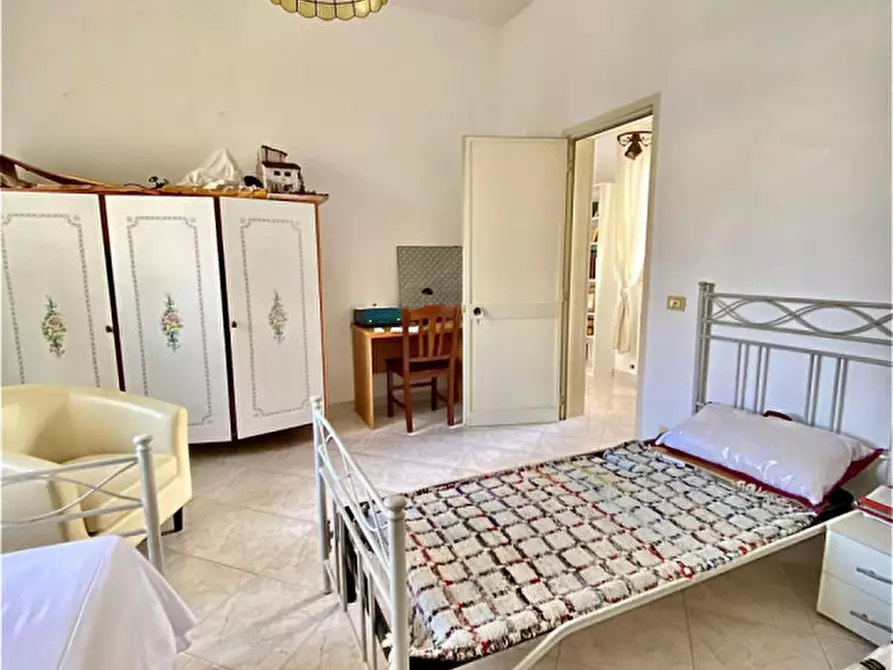 Immagine 25 di Casa indipendente in vendita  in Via Perugia a Lecce