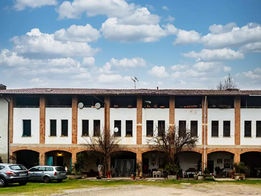 Immagine 2 di Casa indipendente in vendita  in CASCINA FIGINI 5 a Trezzo Sull'adda