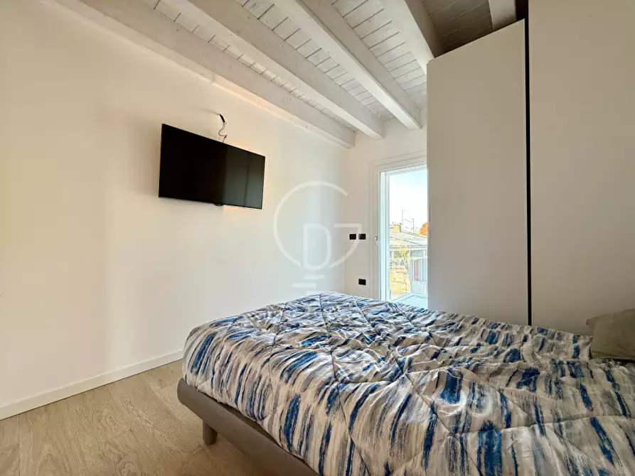 Immagine 12 di Attico in vendita  in Via Giotto a Desenzano Del Garda