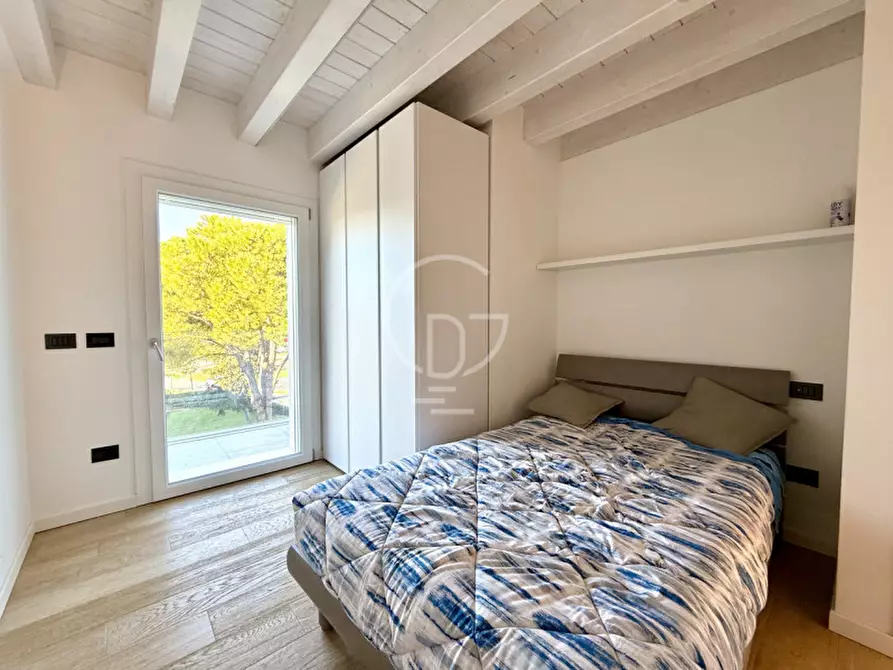 Immagine 13 di Attico in vendita  in Via Giotto a Desenzano Del Garda