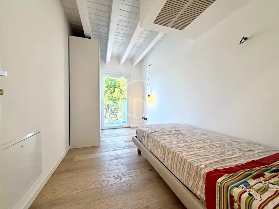 Immagine 17 di Attico in vendita  in Via Giotto a Desenzano Del Garda