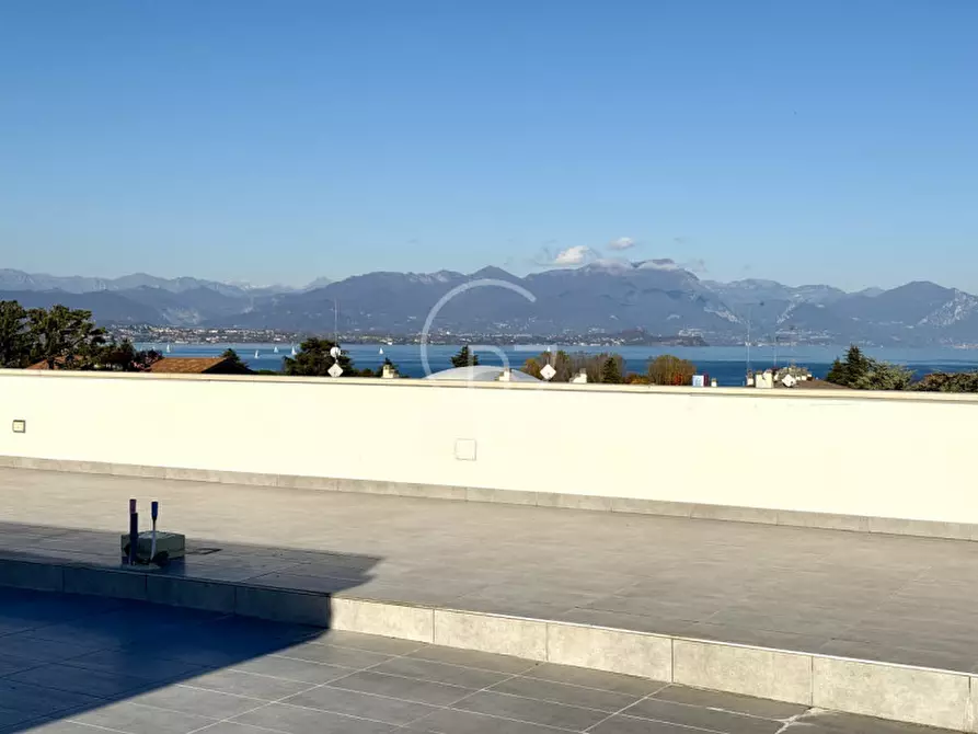 Immagine 24 di Attico in vendita  in Via Giotto a Desenzano Del Garda