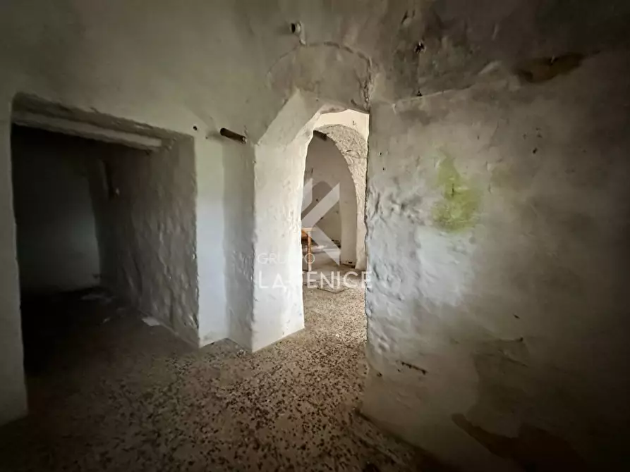 Immagine 19 di Rustico / casale in vendita  in strada mita a Martina Franca