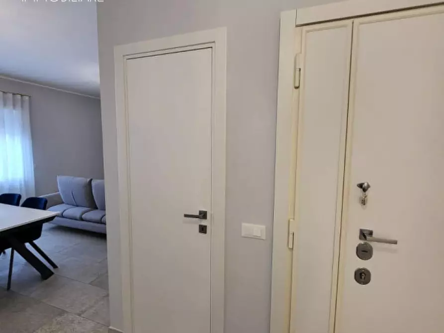 Immagine 14 di Appartamento in vendita  in via sestio calvino a Roma