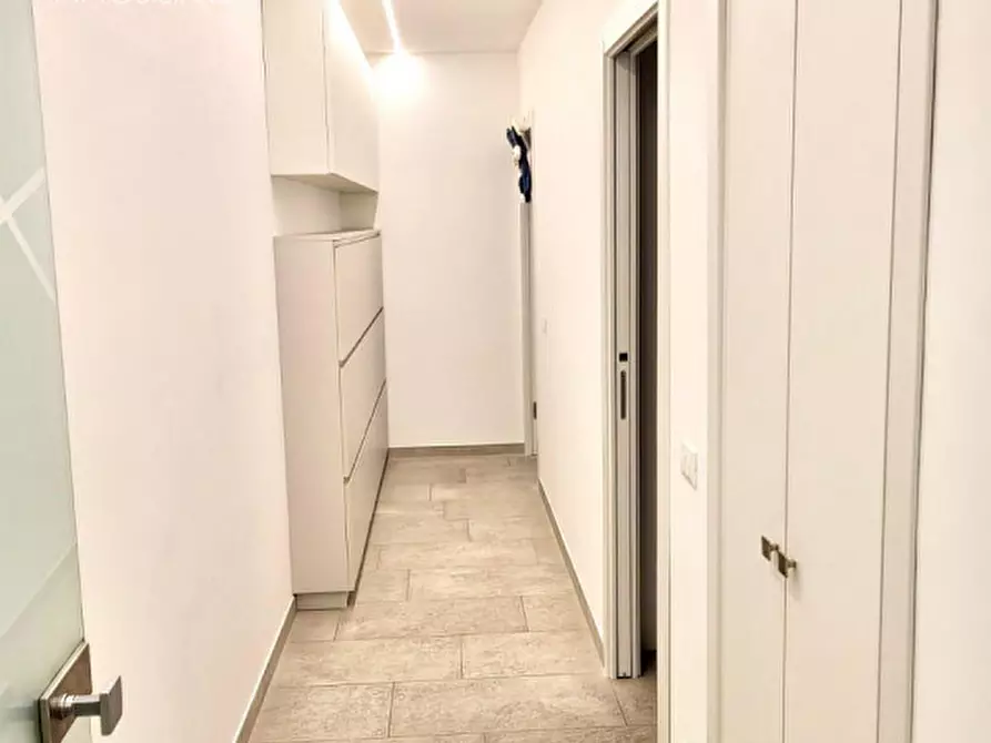 Immagine 15 di Appartamento in vendita  in via sestio calvino a Roma