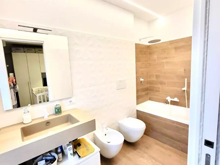 Immagine 29 di Appartamento in vendita  in via sestio calvino a Roma