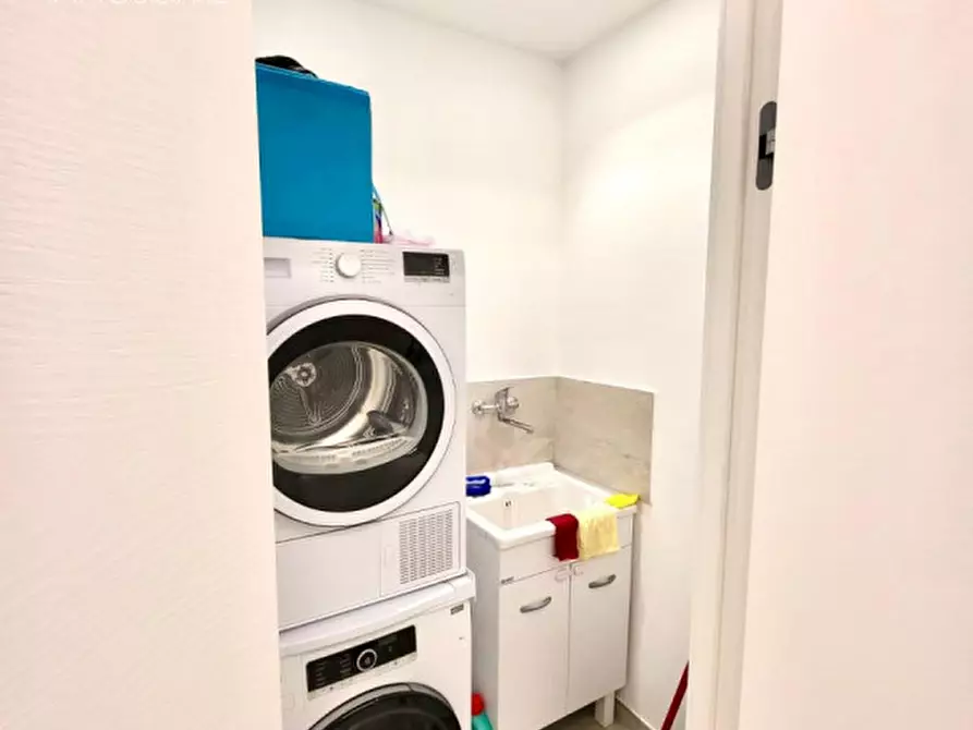 Immagine 32 di Appartamento in vendita  in via sestio calvino a Roma