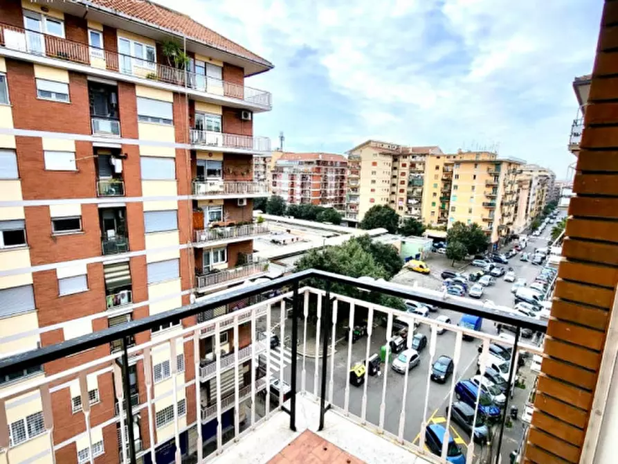 Immagine 46 di Appartamento in vendita  in via sestio calvino a Roma