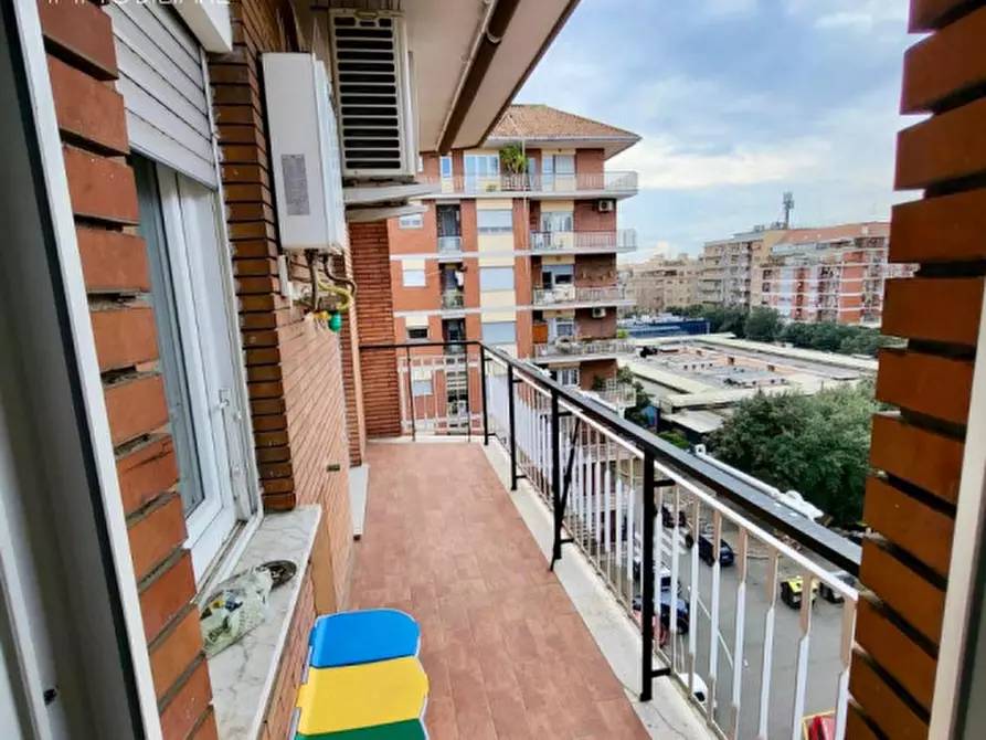 Immagine 47 di Appartamento in vendita  in via sestio calvino a Roma