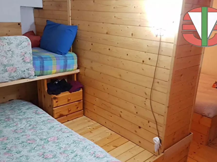 Immagine 17 di Appartamento in vendita  a Enego