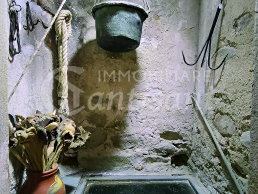 Immagine 8 di Palazzo in vendita  in piazza Tanucci a Pratovecchio Stia