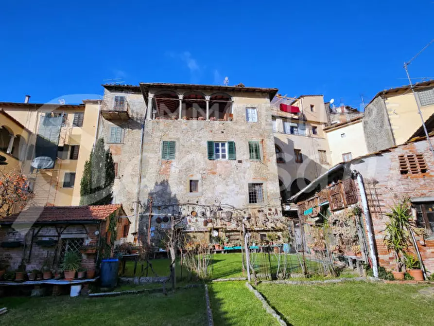 Immagine 13 di Palazzo in vendita  in piazza Tanucci a Pratovecchio Stia