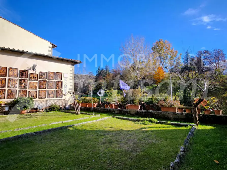 Immagine 14 di Palazzo in vendita  in piazza Tanucci a Pratovecchio Stia