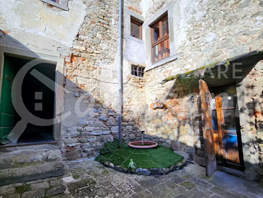 Immagine 17 di Palazzo in vendita  in piazza Tanucci a Pratovecchio Stia