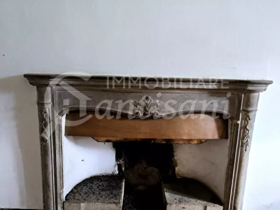 Immagine 32 di Palazzo in vendita  in piazza Tanucci a Pratovecchio Stia