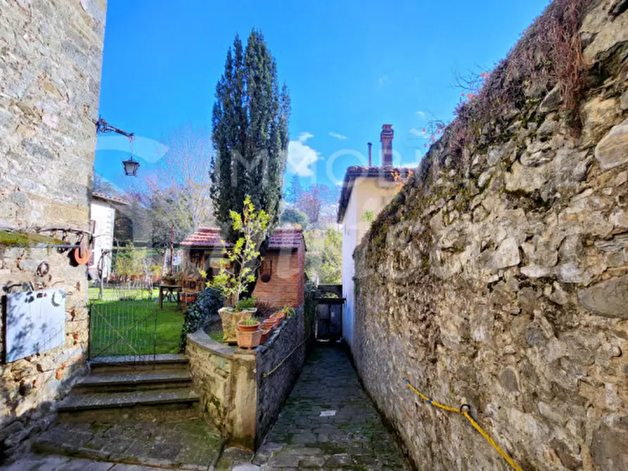 Immagine 35 di Palazzo in vendita  in piazza Tanucci a Pratovecchio Stia