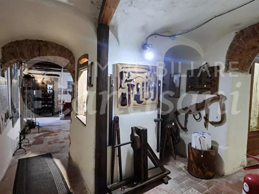 Immagine 41 di Palazzo in vendita  in piazza Tanucci a Pratovecchio Stia