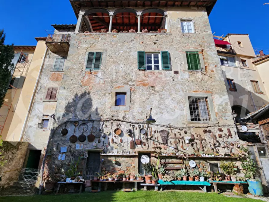 Immagine 42 di Palazzo in vendita  in piazza Tanucci a Pratovecchio Stia