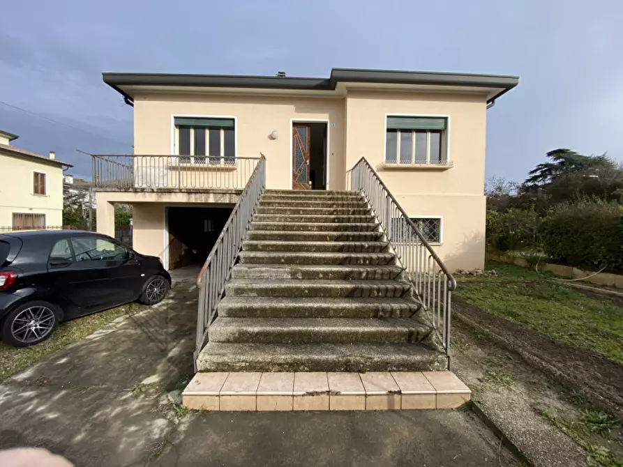 Immagine 1 di Villa in vendita  a Saccolongo