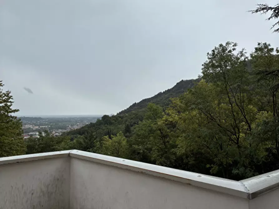 Immagine 2 di Appartamento in vendita  in Via Monte Baldo 17 a Vittorio Veneto