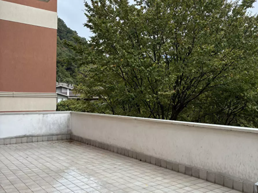 Immagine 3 di Appartamento in vendita  in Via Monte Baldo 17 a Vittorio Veneto