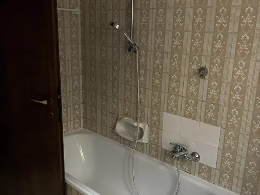 Immagine 13 di Appartamento in vendita  in Via Monte Baldo 17 a Vittorio Veneto