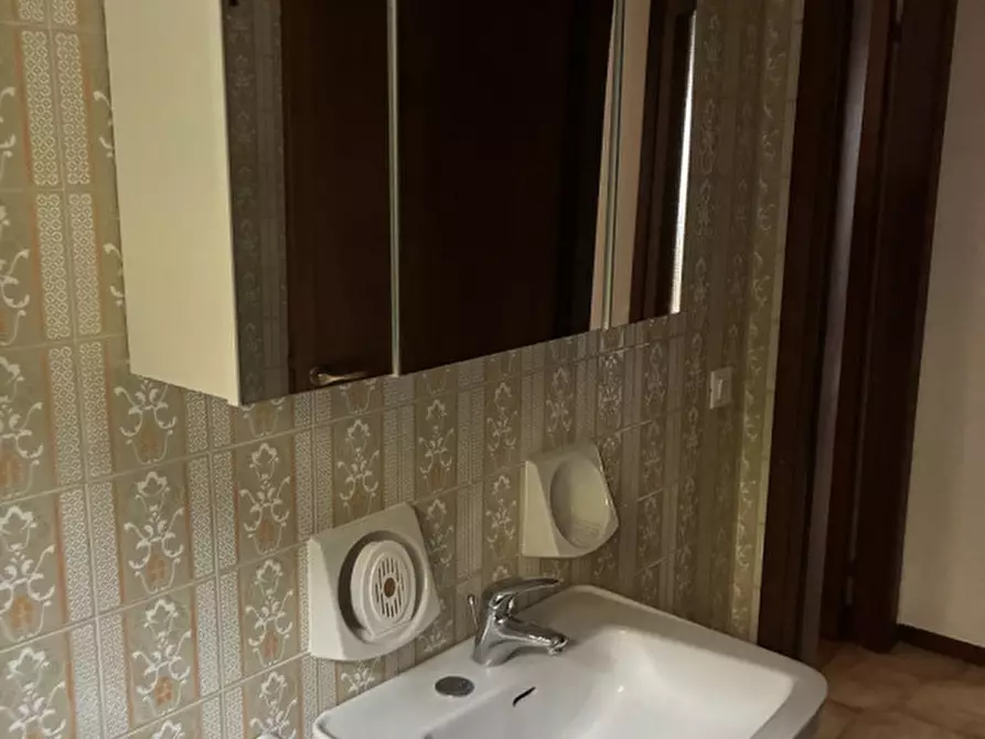 Immagine 14 di Appartamento in vendita  in Via Monte Baldo 17 a Vittorio Veneto
