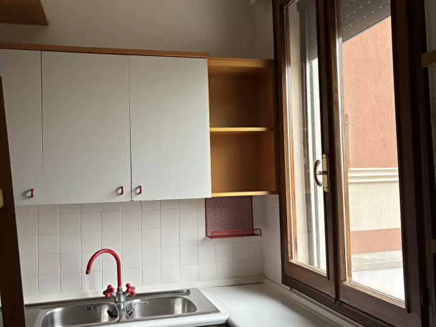 Immagine 15 di Appartamento in vendita  in Via Monte Baldo 17 a Vittorio Veneto