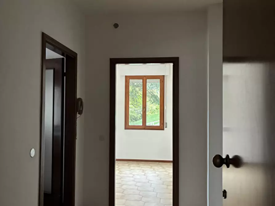 Immagine 21 di Appartamento in vendita  in Via Monte Baldo 17 a Vittorio Veneto