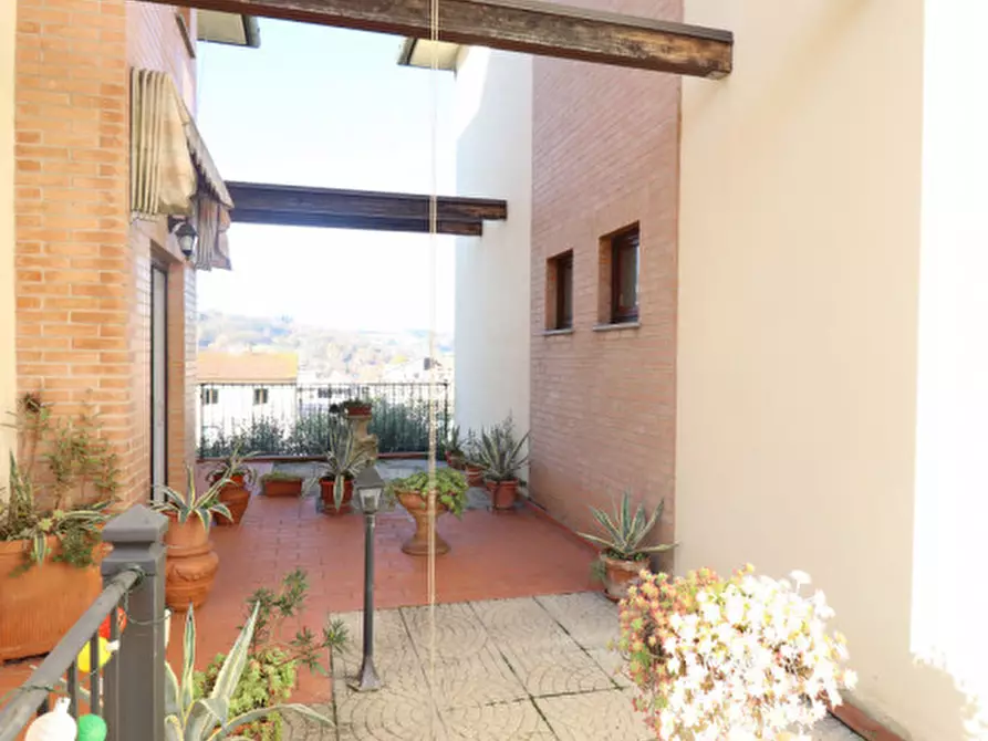 Immagine 24 di Casa bifamiliare in vendita  in via aretina a Montevarchi